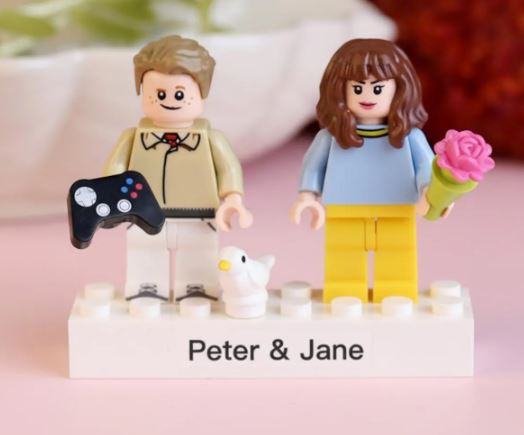 2 Minifigs